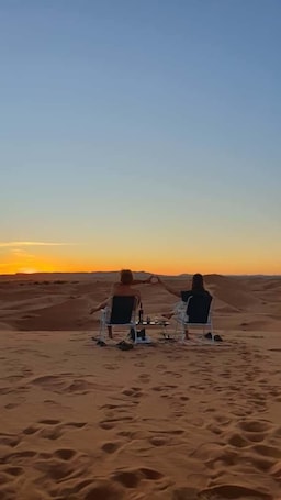 Family Tent, Non Smoking | Living area | Smart speakers