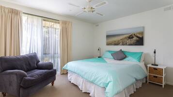 4 Schlafzimmer, Bügeleisen/Bügelbrett, WLAN, Bettwäsche