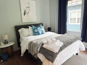 2 habitaciones, tabla de planchar con plancha y wifi gratis 