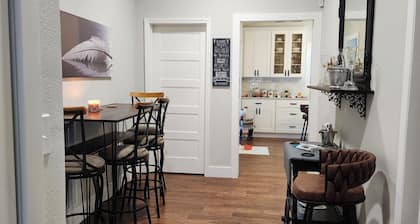 NEWLY Renovated Historic Downtown Beauty in Morristown, TN.