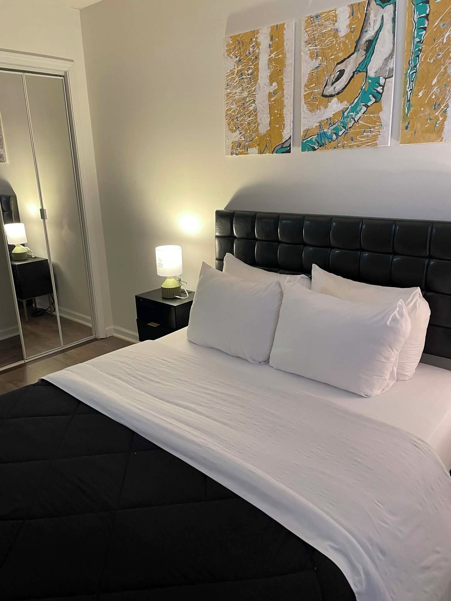 2 多间卧室、熨斗/熨衣板、WiFi、床单