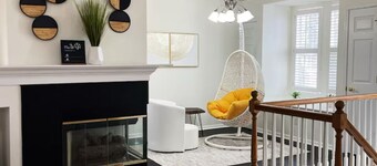 Bright Home in Family Friendly Neighborhood