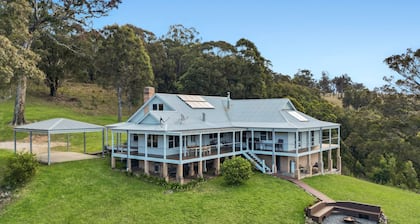 Pinnacle Lodge — your private “Scenic World” at the heart of the Megalong Valley.
