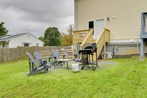 Near Hospitals + Metro Access: Studio in Cheverly