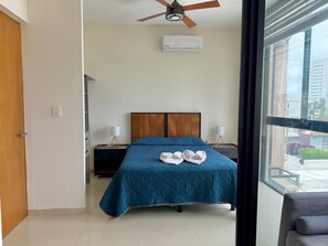 1 Schlafzimmer, Schreibtisch, Bügeleisen/Bügelbrett, WLAN