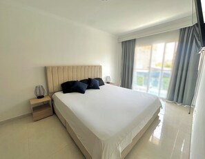 4 bedrooms, iron/ironing board, WiFi, bed sheets - Enchanting 4-bedroom house in Cali valle del lili (Cali)