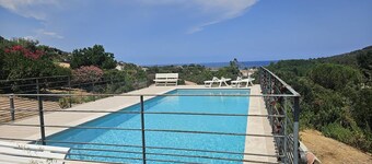 ALBITRU- Swimming pool in residence - sea view - beach within walking distance