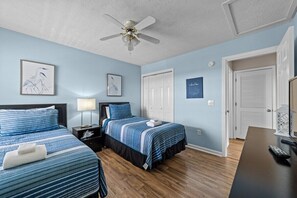 WiFi, bed sheets - Waterway Village 3-I (Myrtle Beach)