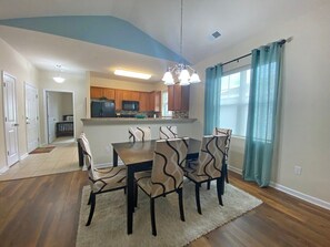Dining - North Myrtle Beach Willow Bend Getaway (North Myrtle Beach)