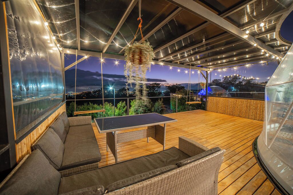 Tienda Deluxe, vistas a la ciudad | Terraza o patio