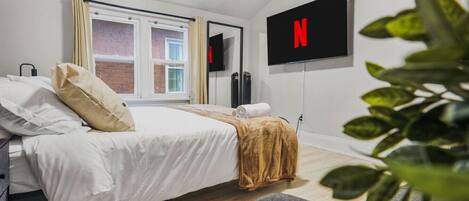 2 quartos, escrivaninha, ferros/tábuas de passar roupa, Wi-Fi