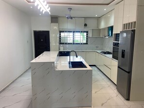 Mikrowelle, Ofen, Herdplatte