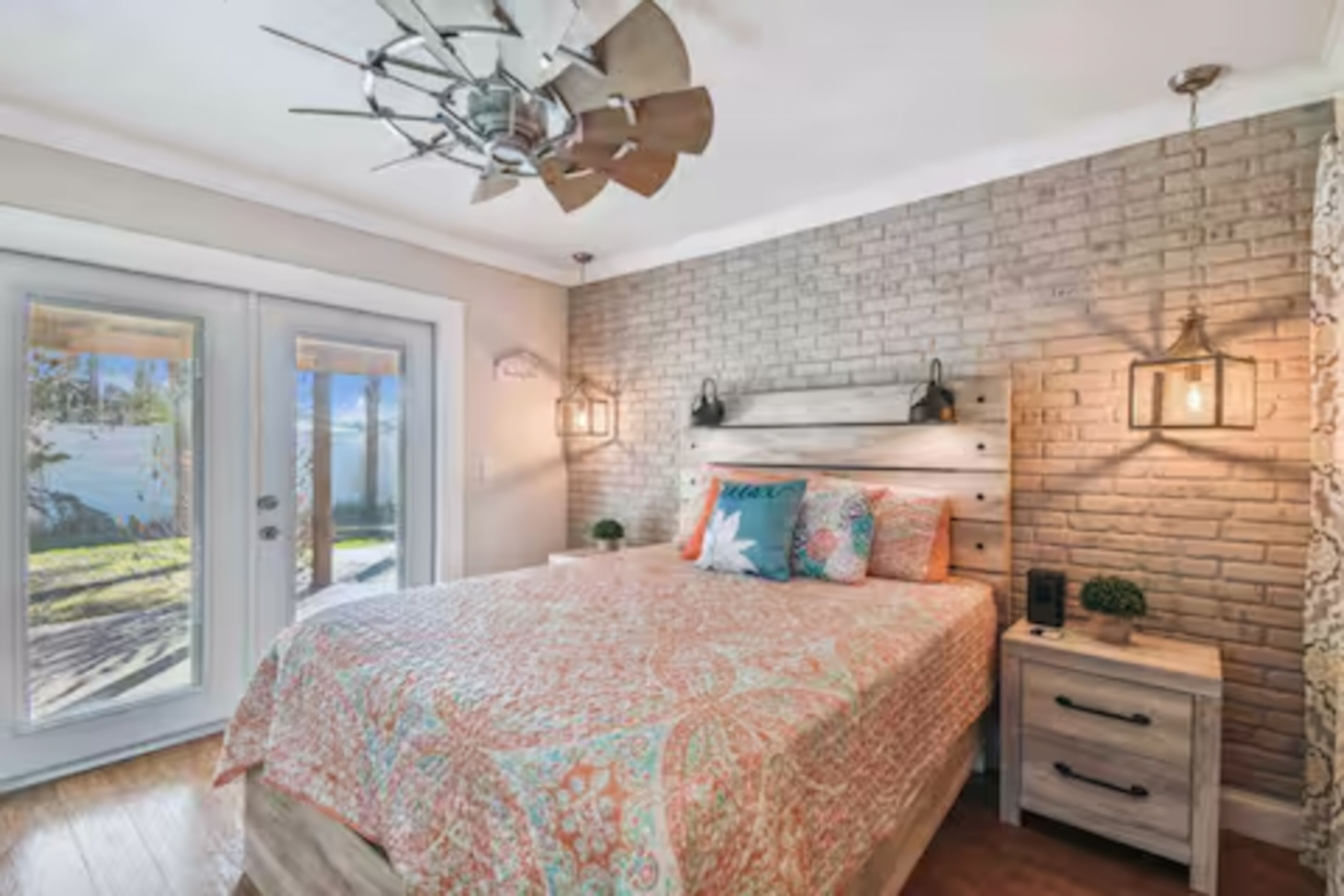 3 habitaciones, tabla de planchar con plancha y wifi gratis 