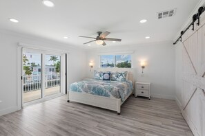 3 habitaciones, escritorio, wifi gratis y ropa de cama 