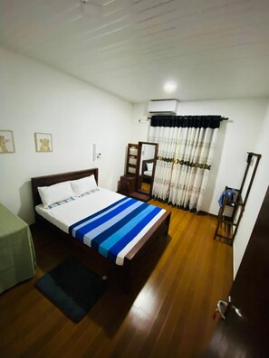 1 多间卧室、WiFi、床单