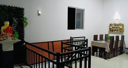 Yala Quest Safaris/Tours/HomeStay - Tissamaharama