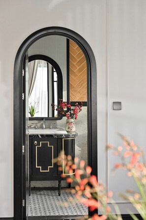 Family Quadruple Room, Balcony, City View | Bathroom | Separate tub and shower, hair dryer, slippers, towels