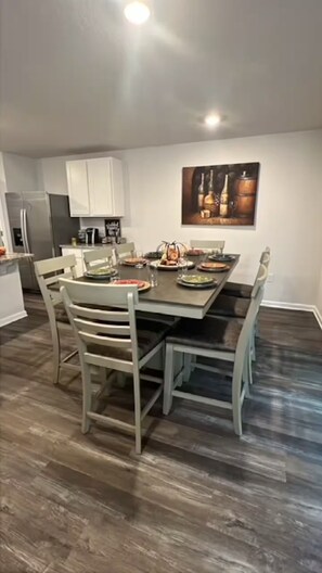Dining - Welcoming Spacious Crestview Home w/ Pool Access & Fire Pit (Crestview)