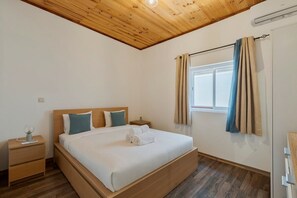 1 bedroom, iron/ironing board, travel cot, WiFi - Casa Bauínia, Setúbal (Setúbal)