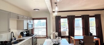 Cozy Escape Spacious 3-bedroom apartment in serene Dayton