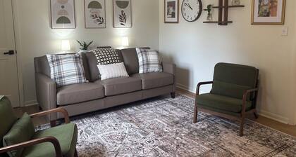 Modern 3-bedroom house near downtown Forest City with a private backyard.