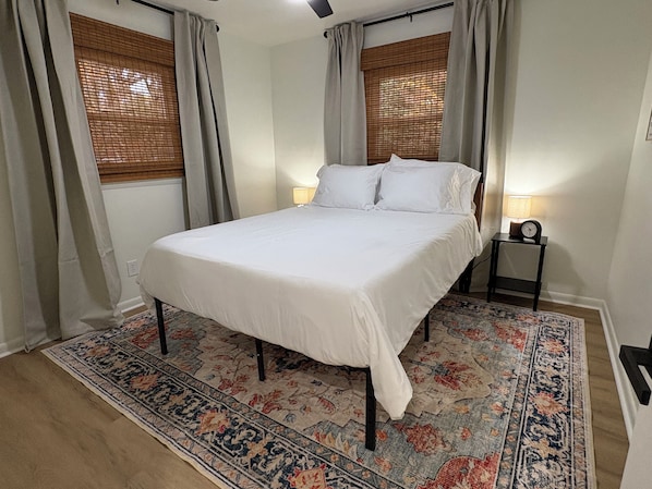 3 habitaciones, escritorio, cuna de viaje y wifi gratis 