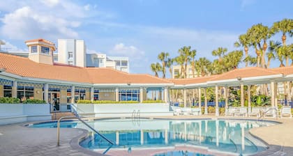Snowbird Escape @ Oceanwalk | 2 Pools + Beach Access