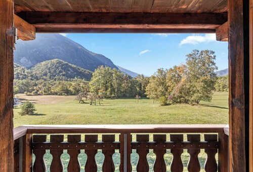 Gîte Salgesh · 16 pers/16 lits · Terrasse · Nature