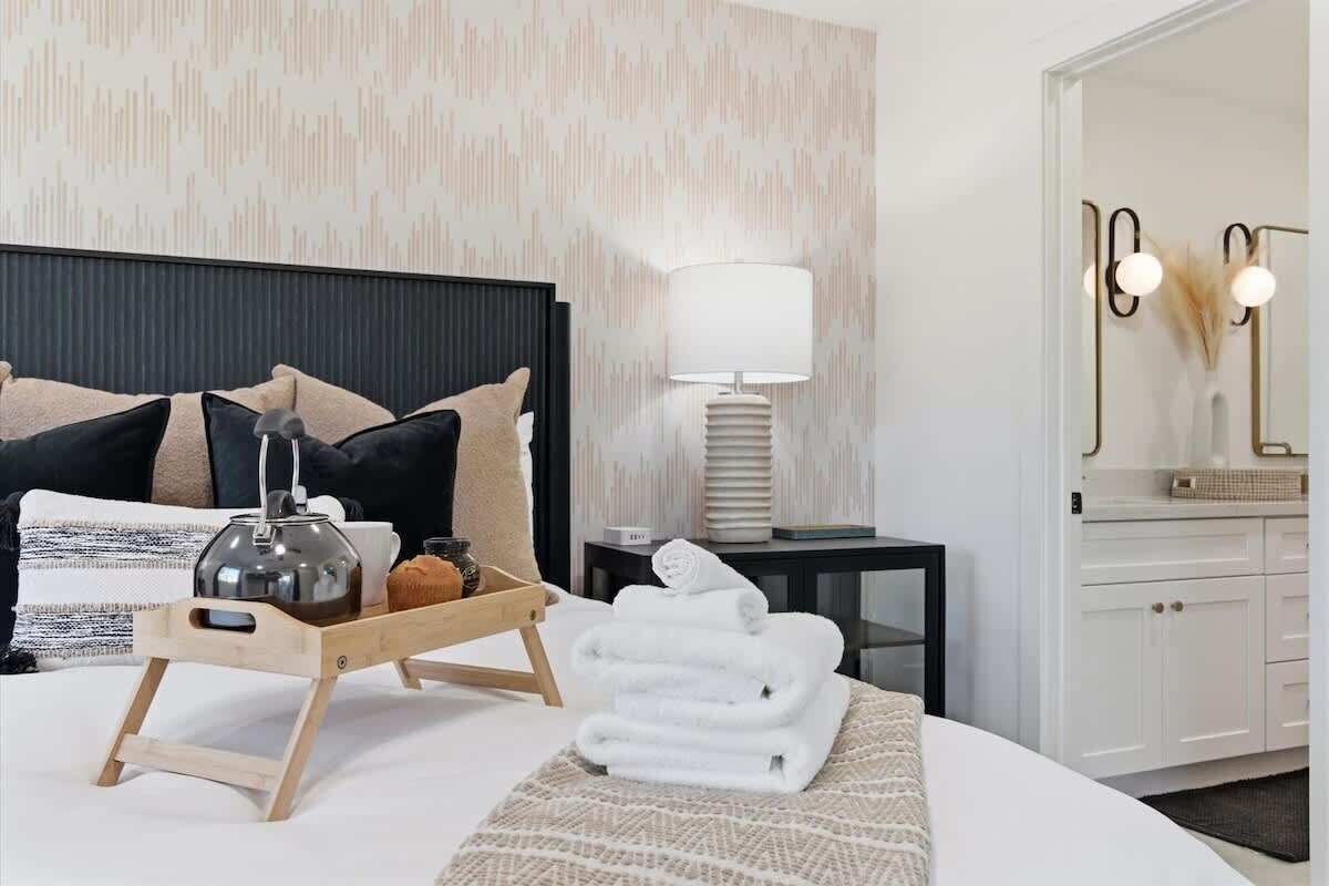 5 bedrooms, iron/ironing board, travel crib, free WiFi