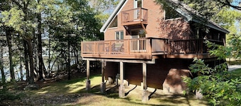 Peaceful Georgetown Retreat with Water Views, Near Reid State and Popham