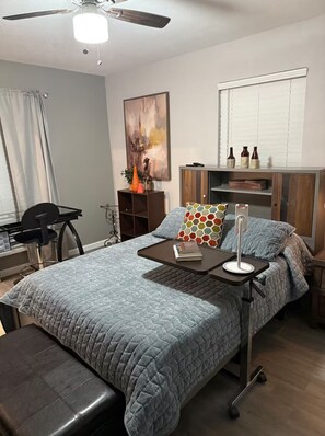 3 Schlafzimmer, Bügeleisen/Bügelbrett, Internetzugang, Bettwäsche