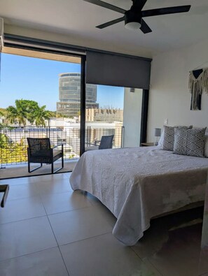 1 bedroom, desk, iron/ironing board, WiFi