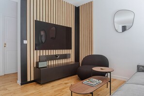 Televisión y estéreo 