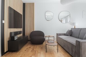 Téléviseur, chaîne audio