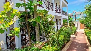 Enceinte de lâhĂ©bergement