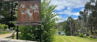 Hamlet Downs Country Accom