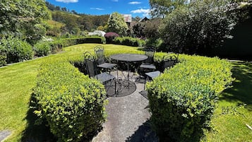 Comfort Suite, Mountain View | Pemandangan taman