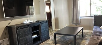 Cozy 1-bedroom apartment in charming Pittsburgh