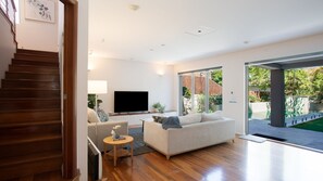 Interior - Casa Piscina, Coogee Isyd (Coogee)