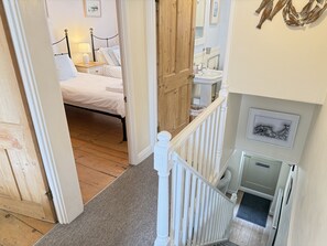 3 soverom, strykejern/-brett, reiseseng for barn og wi-fi (inkludert)