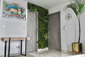 Interior - Urban oasis: Cozy & Chic Apartment in The Gray (Panamá)