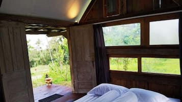 Double Room, Balcony, Park View | Desk