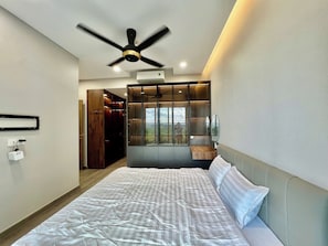 Deluxe Apartment | Desk, free WiFi - CELEDON Tân Phú (Thanh Pho Ho Chi Minh)