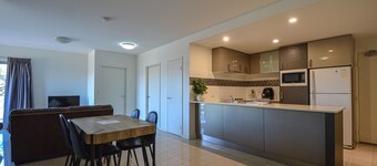 Elaborate on Edgar Spacious 2x1