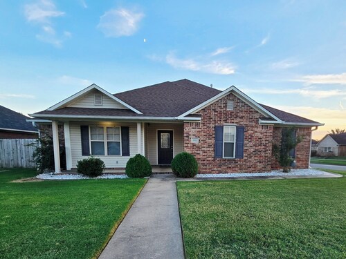 Charming 3-bedroom house in wonderful Barling Arkansas