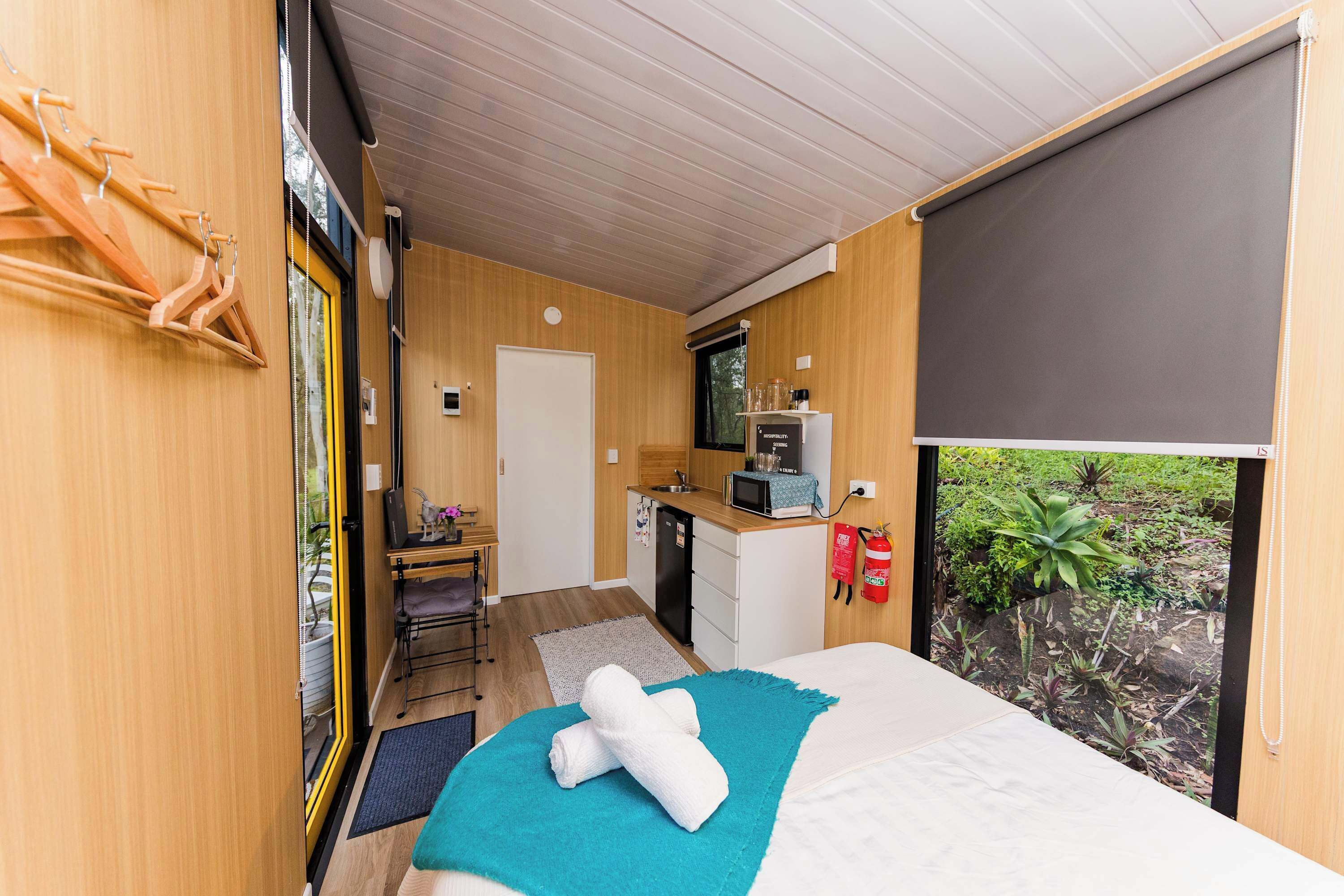 1 多间卧室、WiFi、床单