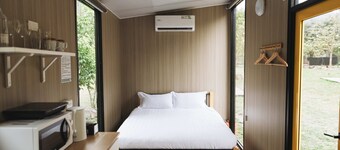 Lanyin Hut 1 (瀾音小屋 1)