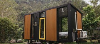 Lanyin Hut 1 (瀾音小屋 1)