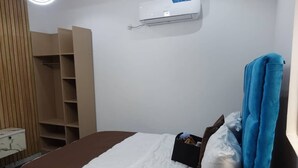 Room - promise arena apartments (Benin City)