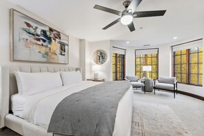 3 bedrooms, desk, iron/ironing board, WiFi